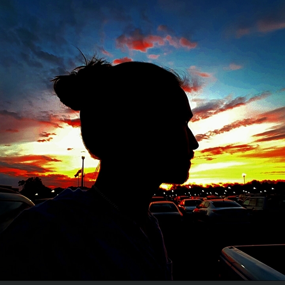 Meet your Posher, Kyle - Picture 1 of 1